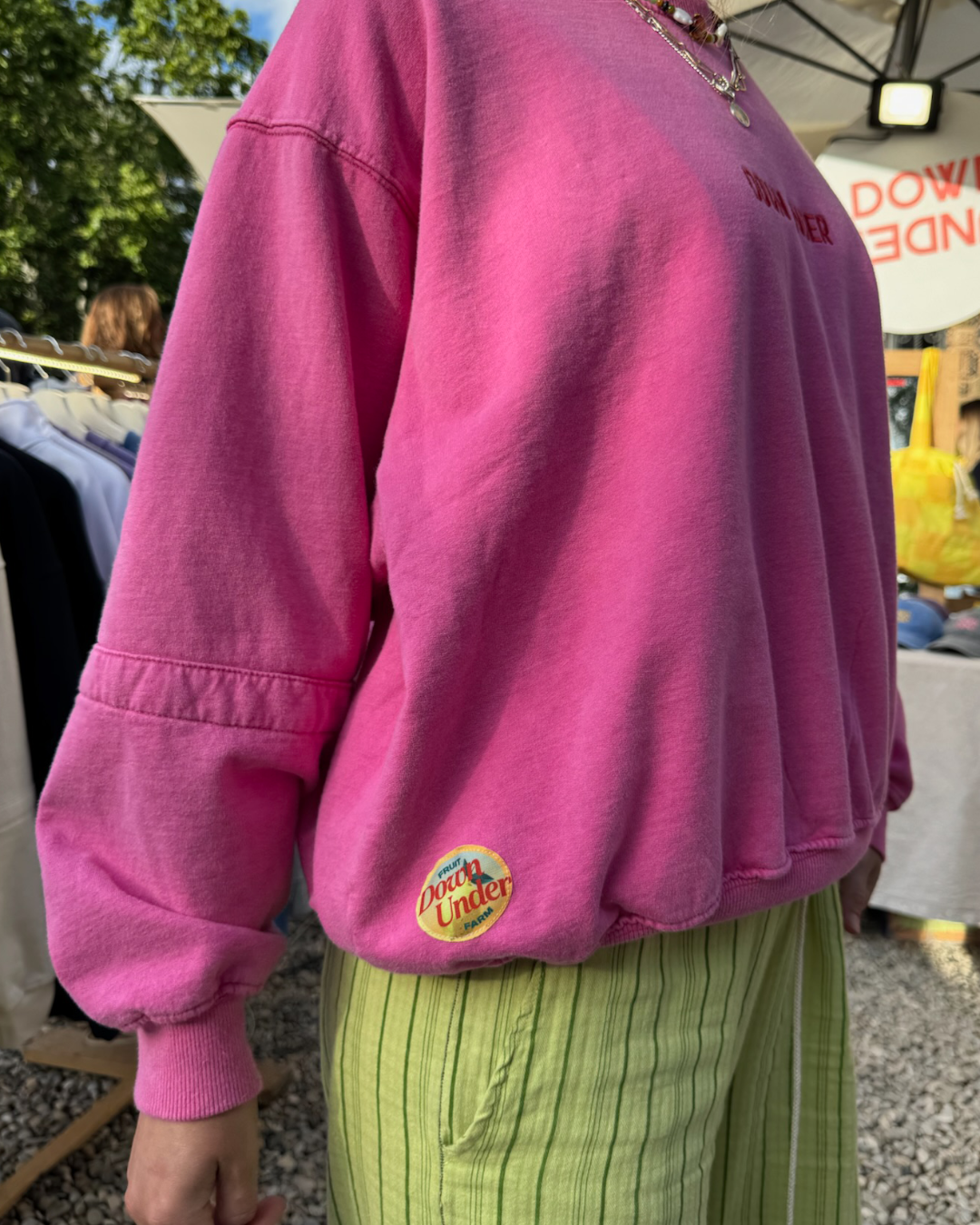STRAWBERRY - Oversized Washed Sweatshirt