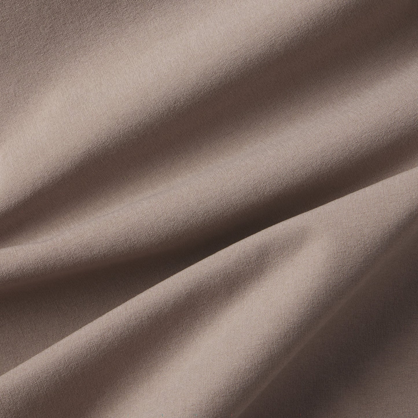 Atlas Short 8" -- Desert Taupe